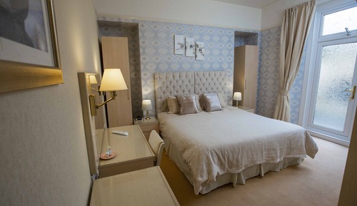 Habitación Deluxe con 2 camas individuales, planta baja (Room 1)