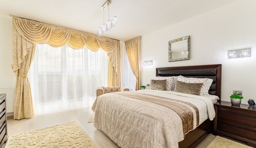 Apartamento de lujo, balcón