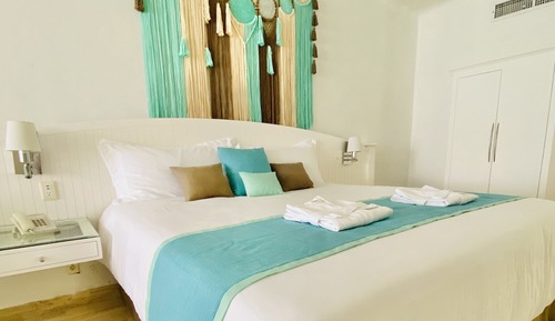 Habitación cuádruple Deluxe, vistas al mar