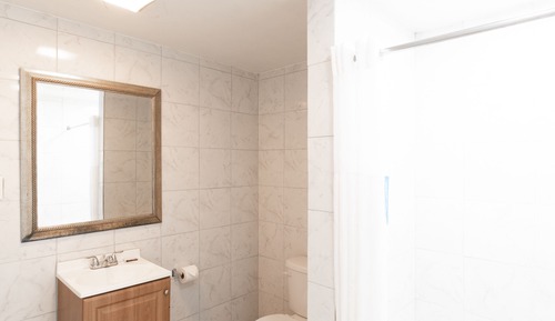 Habitación cuádruple estándar, 2 camas de matrimonio, no fumadores, frigorífico y microondas