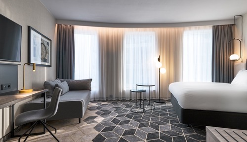 Habitación estándar, 1 cama de matrimonio con sofá cama