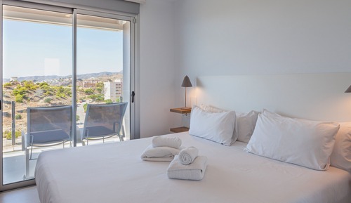 Ático, 3 habitaciones, bañera de hidromasaje, vistas al mar