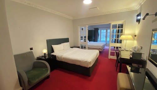 Habitación cuádruple clásica