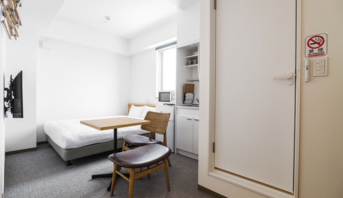 Habitación básica, no fumadores (Queen)