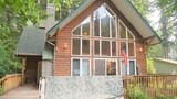 Cabin (Moose Manor)