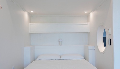 Habitación (First)