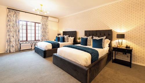 Habitación Deluxe con 1 cama doble o 2 individuales