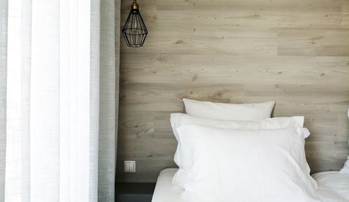 Habitación con 1 cama doble o 2 individuales, balcón, vistas parciales al mar