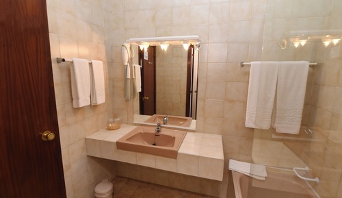 Habitación con 2 camas individuales