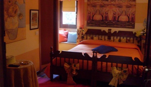 Habitación estándar con 1 cama doble o 2 individuales, baño privado