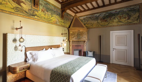 Suite Signature