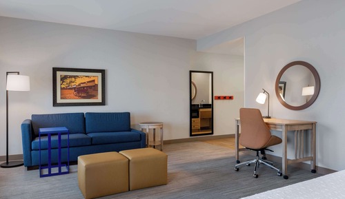 Estudio, accesible para personas con discapacidad, no fumadores