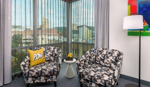 aloft, Suite, 1 cama de matrimonio grande, vistas a la ciudad