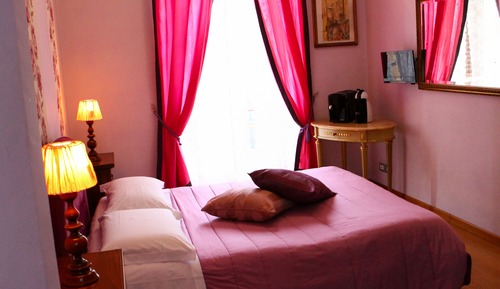 Habitación triple, baño privado