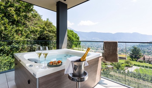 Suite de lujo, 1 cama de matrimonio grande, bañera de hidromasaje, planta ejecutiva