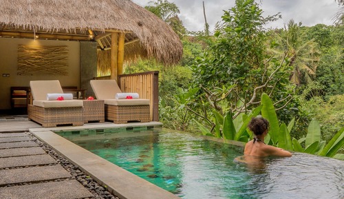 Riverview Pool Suite