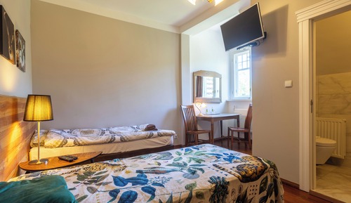 Habitación clásica con 1 cama doble o 2 individuales