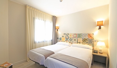 Habitación básica doble de uso individual