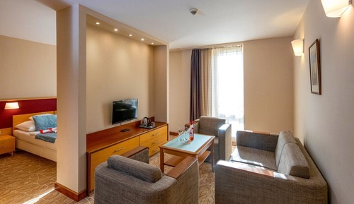 Suite familiar