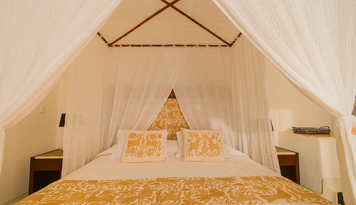 Suite romántica, 1 cama de matrimonio grande, piscina privada, vistas al mar