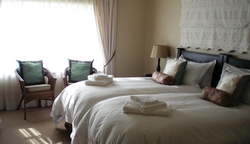 Habitación superior con 2 camas individuales