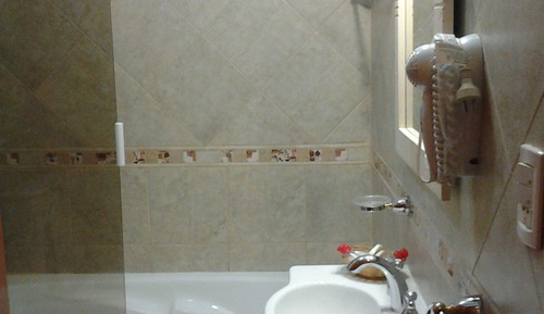 Habitación triple clásica