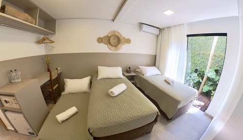 Habitación triple estándar, planta baja