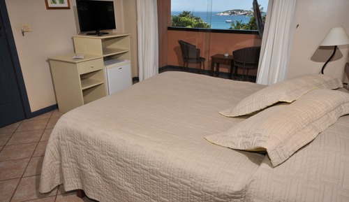 Habitación superior con 2 camas individuales