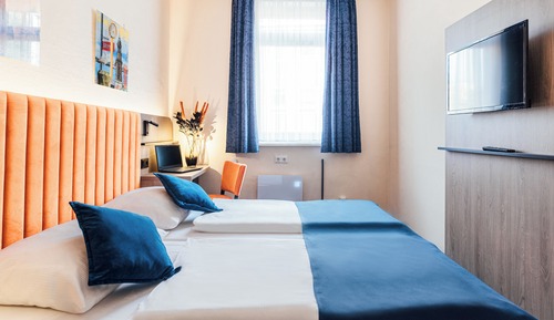 Habitación con 2 camas individuales