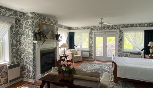 Massawippi Luxury Suite