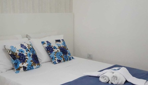 Habitación estándar con 1 cama doble o 2 individuales