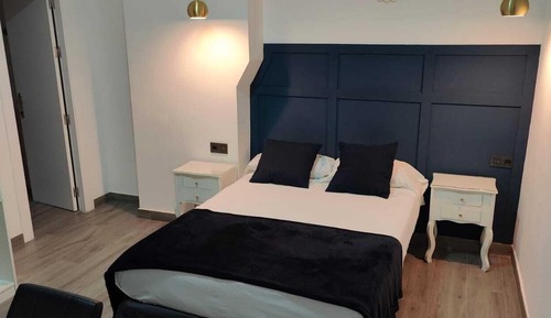 Habitación doble, baño privado