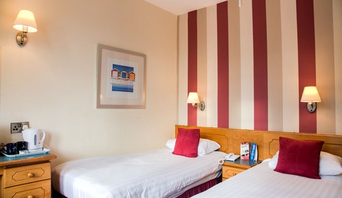 Habitación estándar con 2 camas individuales