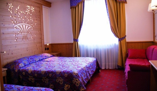 Habitación cuádruple Confort