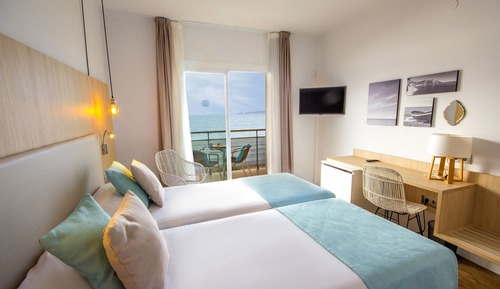 Habitación doble, balcón, vistas al mar