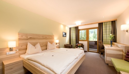 Habitación clásica doble de uso individual, balcón