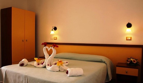 Habitación panorámica doble, 1 cama de matrimonio, vistas al mar, frente al mar