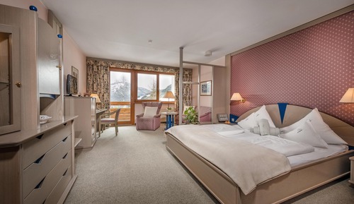 Suite junior, balcón, vistas a la montaña (Sonnentau)