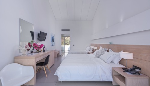 Habitación triple panorámica, vistas al mar