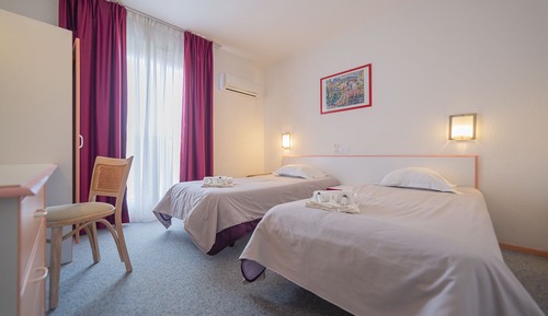 Habitación económica con 2 camas individuales, 2 camas individuales