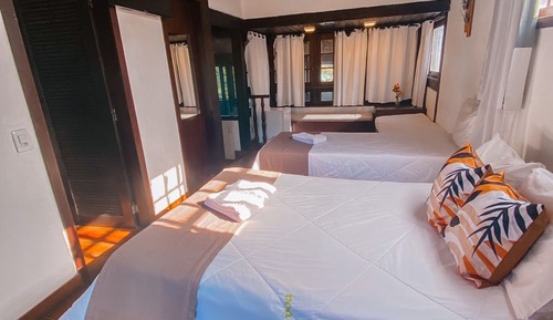 Habitación cuádruple estándar