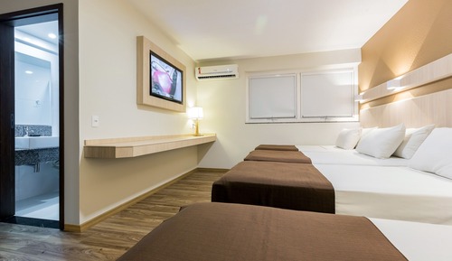 Habitación cuádruple estándar