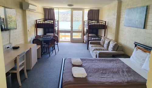 Habitación familiar, vistas al lago