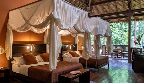 Suite Deluxe, 2 camas de matrimonio, terraza, vistas al jardín