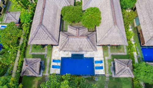 Villa familiar, vistas al jardín (Widuri, No.12)