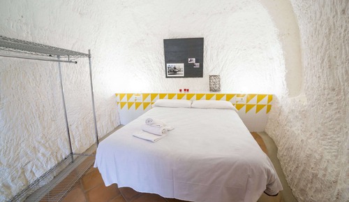 Casa Cave, from 2 to 4 people