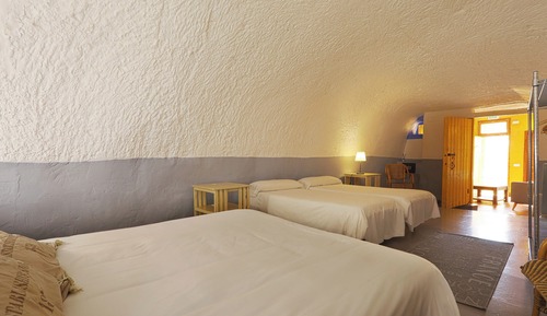 Casa familiar, 2 habitaciones, cocina, vistas al complejo turístico