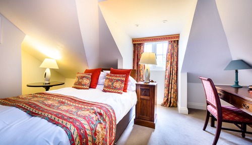 Habitación Business doble de uso individual, 1 cama doble, baño privado, vistas al jardín