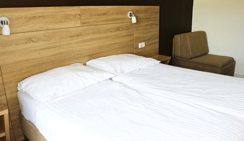 Apartamento Premium, balcón, vistas parciales al lago