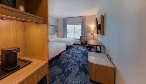 Habitación, 2 camas de matrimonio (Hearing Accessible)